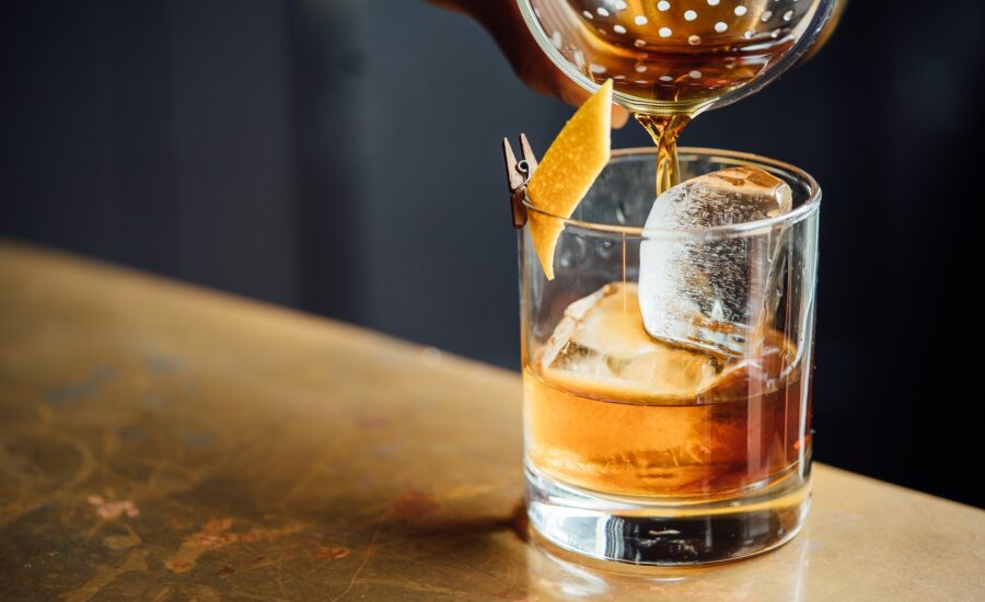 Viski – Millaisia niitä on ja miten sitä juodaan